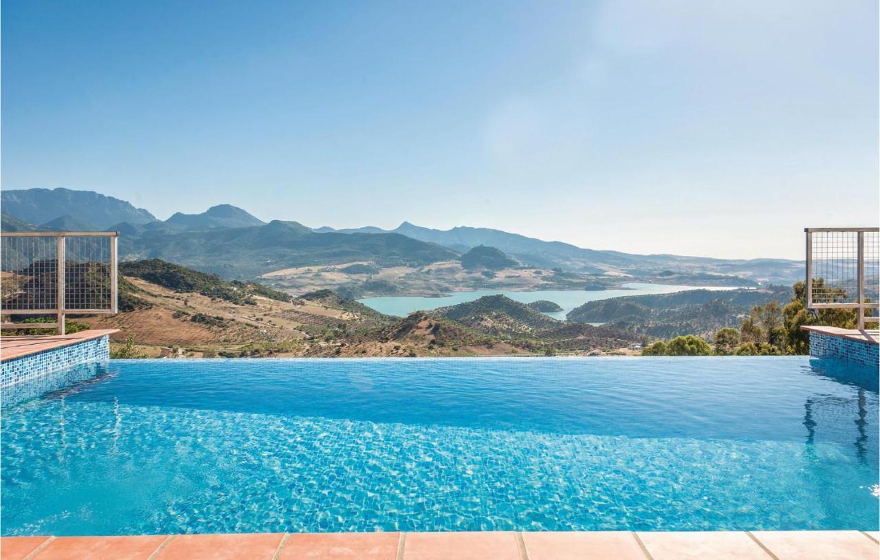 Awesome Home In Cadiz With Swimming Pool El Gastor Exterior foto